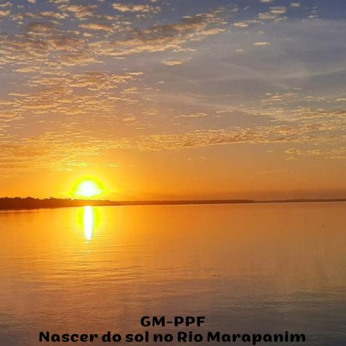 Nascer do sol no Rio Marapanim
